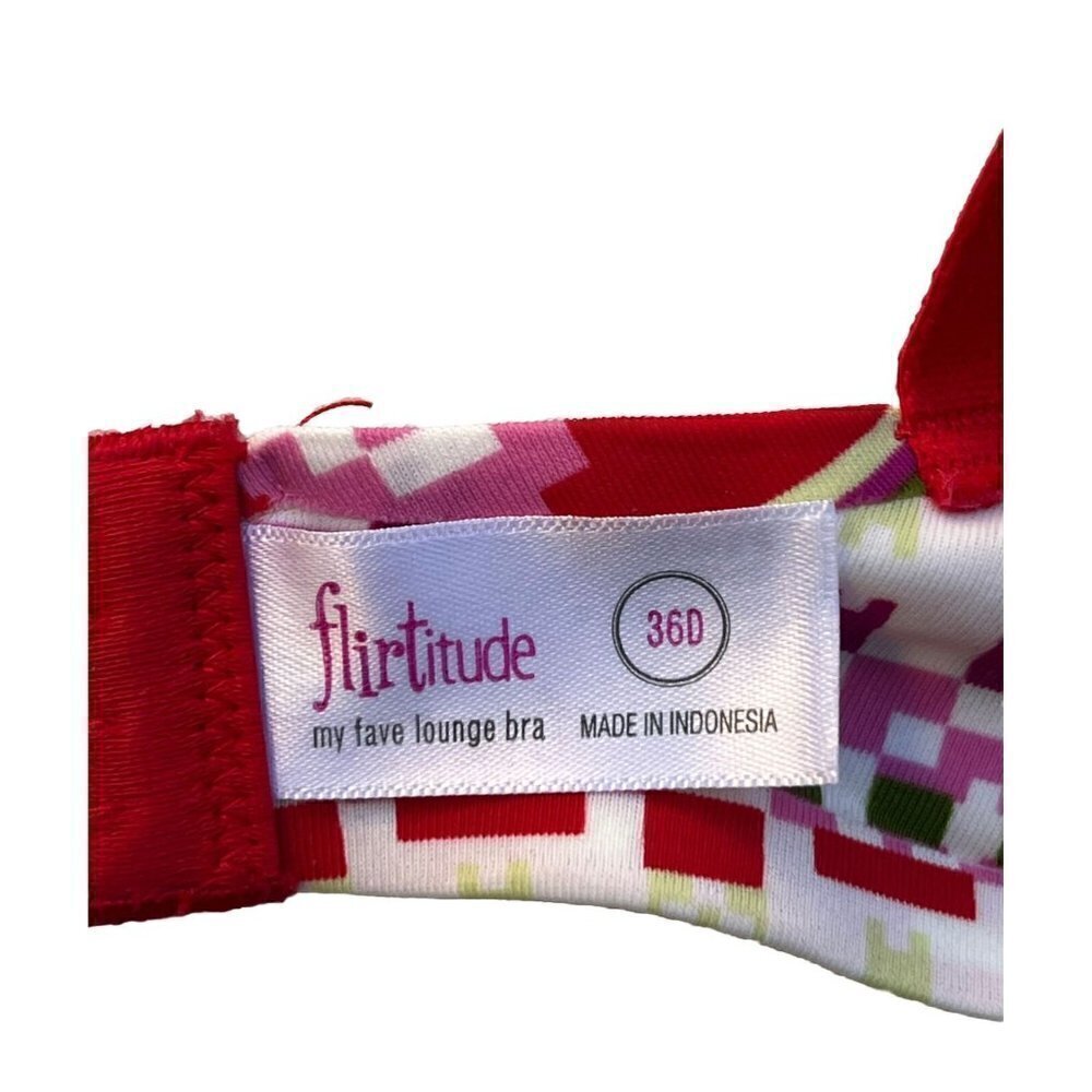 Flirtitude Snow Fair Isle My Fave Lounge Wireless Bra Size 36D - Picture 8 of 9